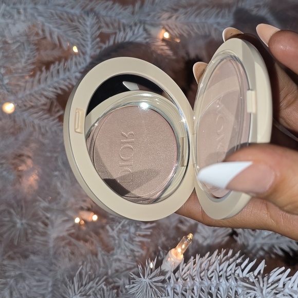 Dior #2 Forever Couture Luminizer !BNIB - Picture 4 of 5